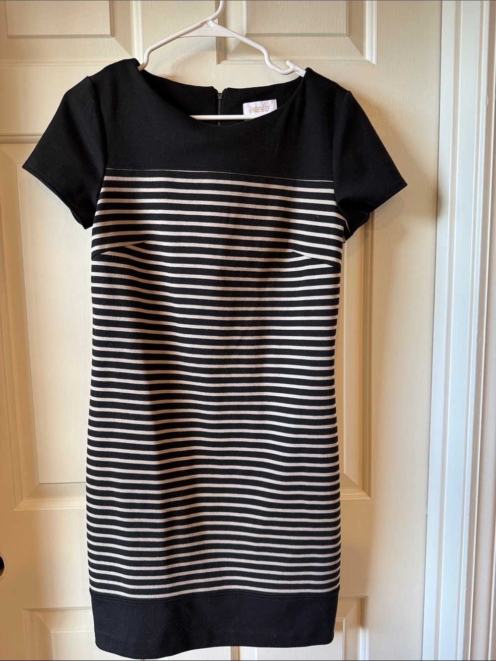Laundry By Shelli Segal Black and White Striped Short-Sleeve Sheath Dress